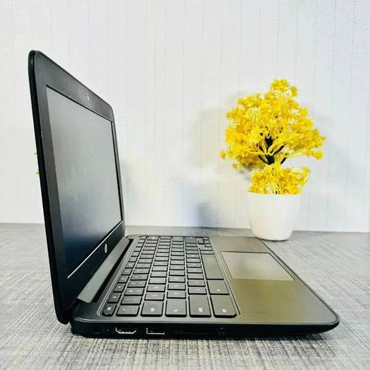 HP 11 G5 - 4 GB Ram - 16 GB Storage - Windows 10